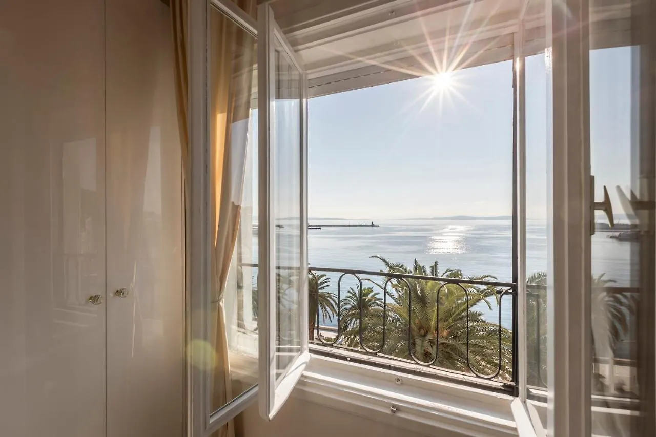 Bed & Breakfast Olivia Luxury Rooms Split